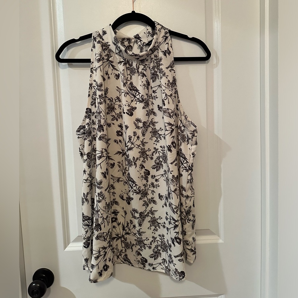 Women’s XXL high neck tank blouse